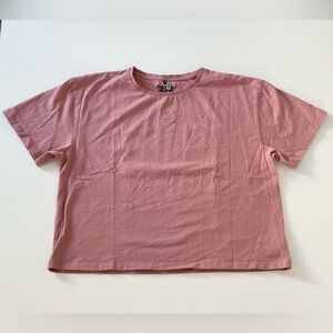 Distorted People Woman’s  Pink T-Shirt Size M